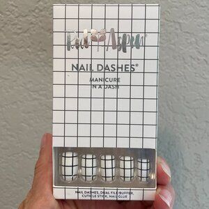Red Aspen Nails - Checkmate Cheryl Windowpane Plaid Nail Dashes NEW